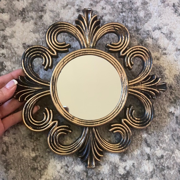 COPY - Brand new rustic mini mirror - Picture 2 of 4